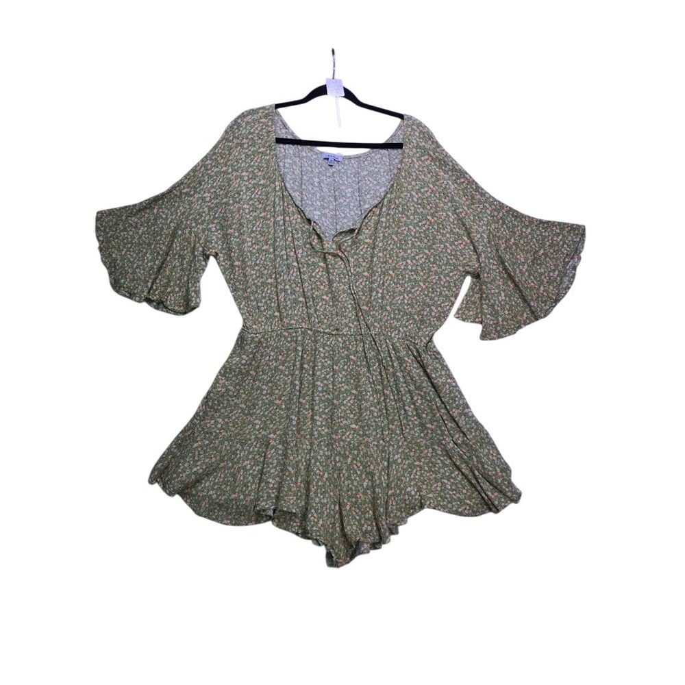 White Birch Romper Women 2X Green Floral Bell Sleeve Boho Summer